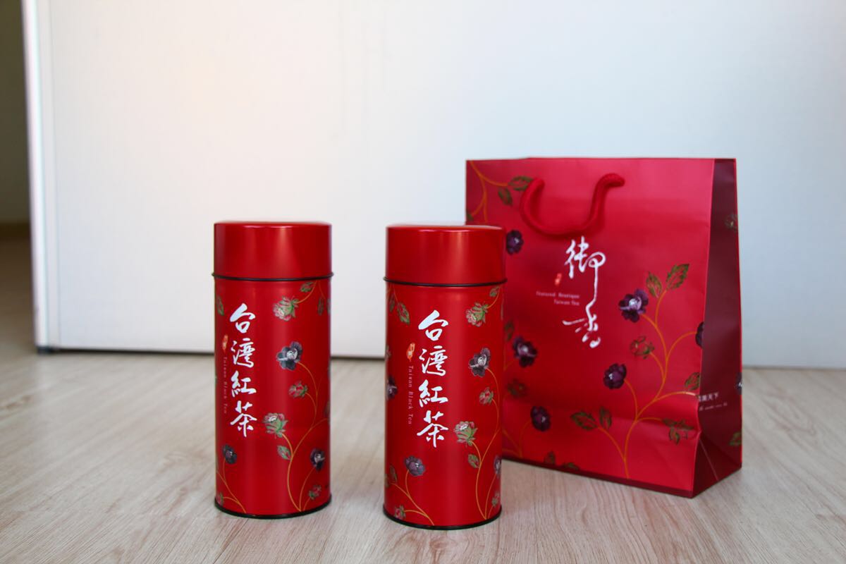 台湾红茶白金版（半斤装礼盒）